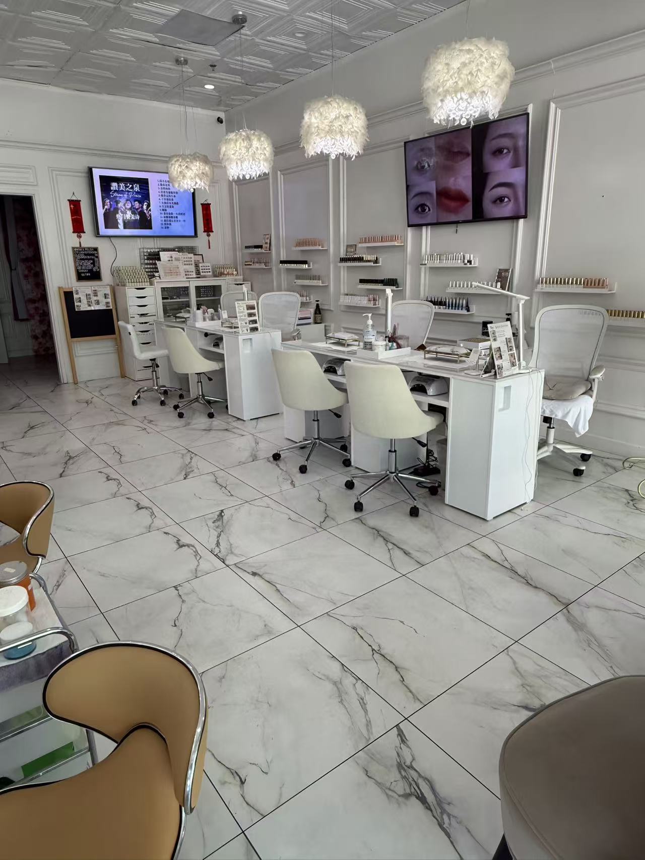 Wink & Polish gallery image